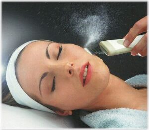 Leia mais sobre o artigo Peeling Físico Ultrassônico e Diamante – Conheça o aparelho e tratamentos