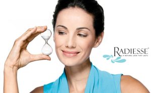 Leia mais sobre o artigo Radiesse no rosto: Tudo o que você precisa saber