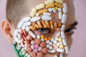 Leia mais sobre o artigo Suplementos antienvelhecimento: Tudo o que você precisa saber! Inclui contraponto.